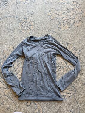 Lululemon Long Sleeve Swiftly Tech
